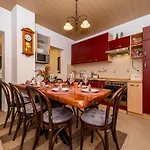 Exquisite With Heated Pool, Sauna, Breathtaking Landscape & Panoramic Views In Banjol Vilă