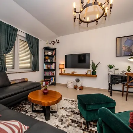 Exquisite With Heated Pool, Sauna, Breathtaking Landscape & Panoramic Views In Banjol * Rab Town