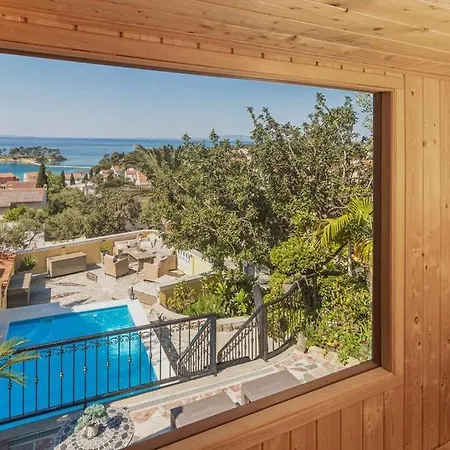 Vila Exquisite With Heated Pool, Sauna, Breathtaking Landscape & Panoramic Views In Banjol *