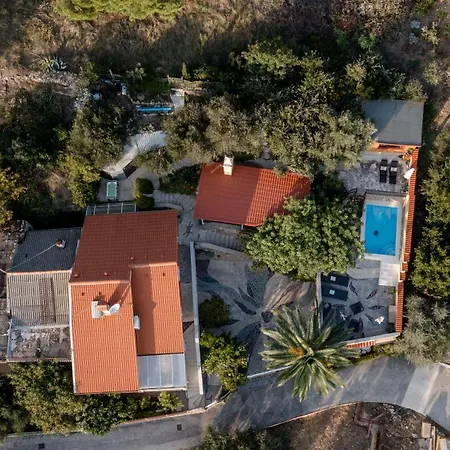 Exquisite With Heated Pool, Sauna, Breathtaking Landscape & Panoramic Views In Banjol Rab Town