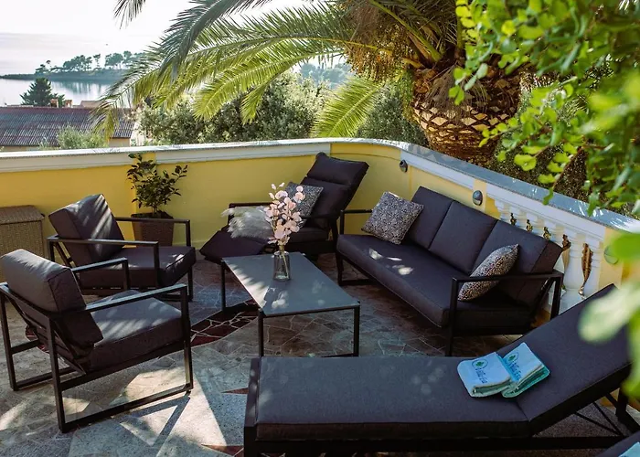 Exquisite With Heated Pool, Sauna, Breathtaking Landscape & Panoramic Views In Banjol Willa