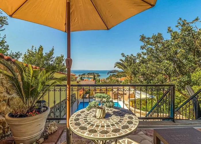 Exquisite With Heated Pool, Sauna, Breathtaking Landscape & Panoramic Views In Banjol Willa *